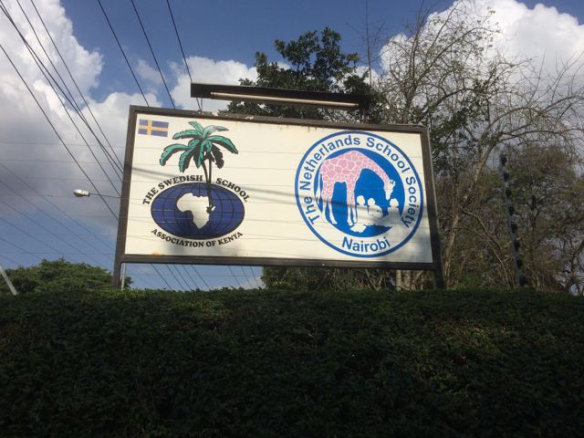 Svenska Skolan i Nairobi. Dess logga skapade jag 1991. Tänk att den lever än!