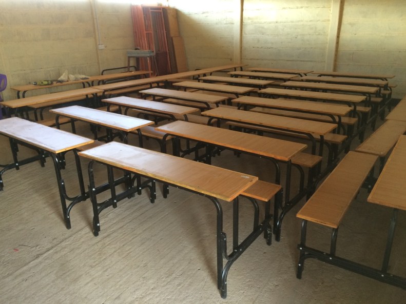 Loki-KeA-bänkar, klara för leverans